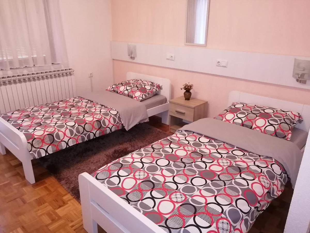 Apartments Dedic Dubrave Gornje Esterno foto